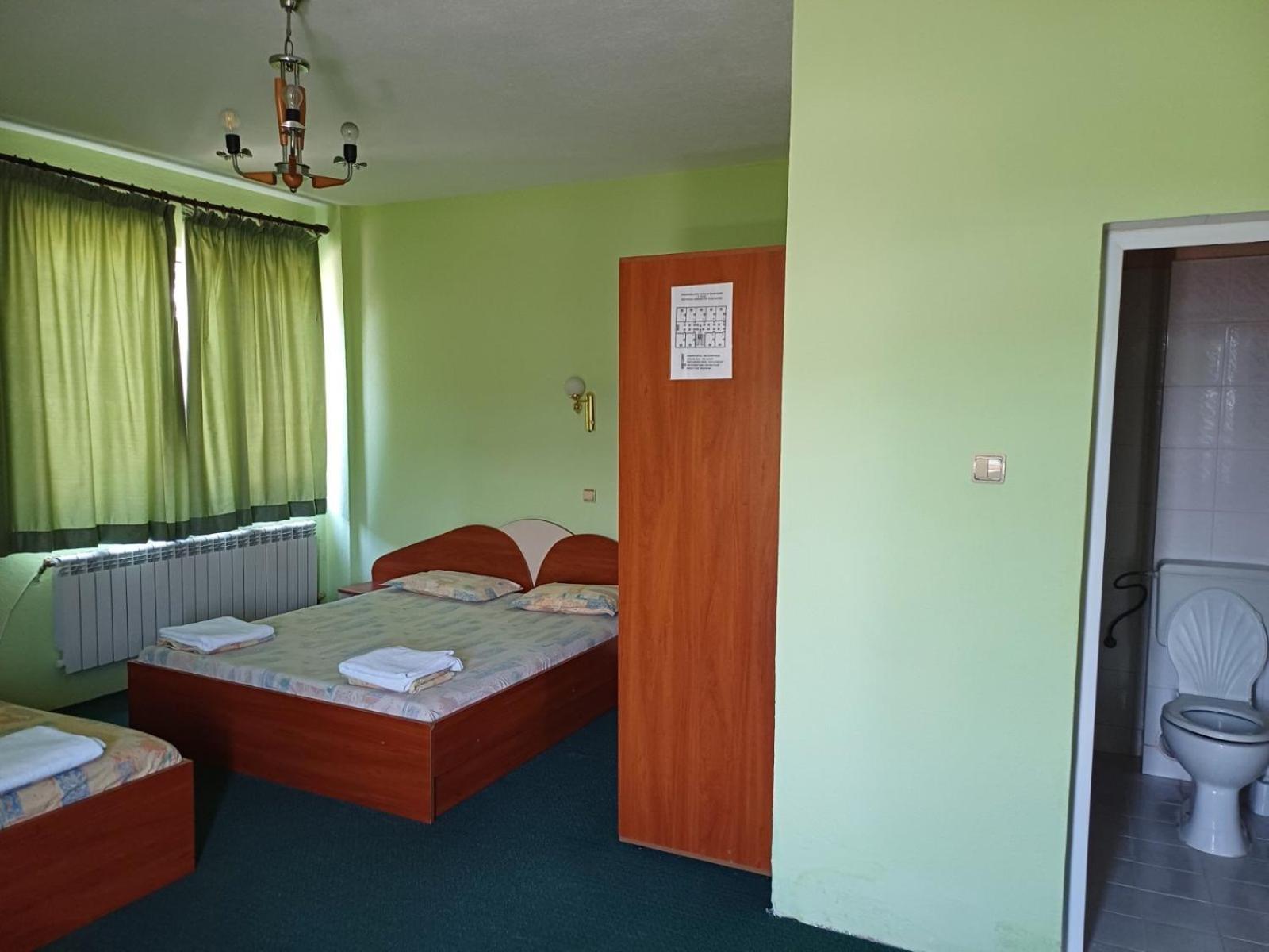 Интернационал Hotel Kulata Exterior photo